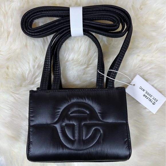 Telfar Handbags - NEW 🖤 Telfar Small Puff Shopper - Black
